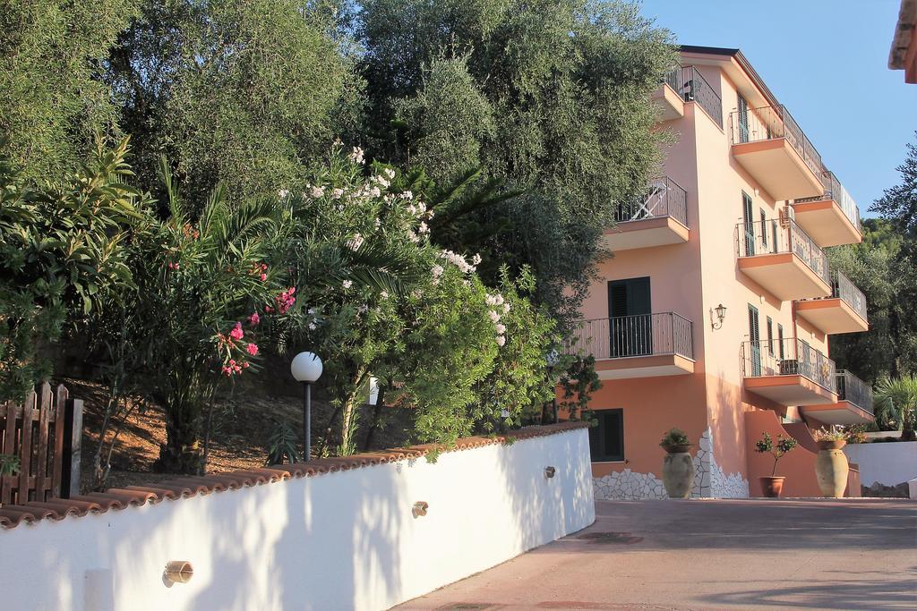 Residence La Cappella Del Convento Rodi Garganico Εξωτερικό φωτογραφία